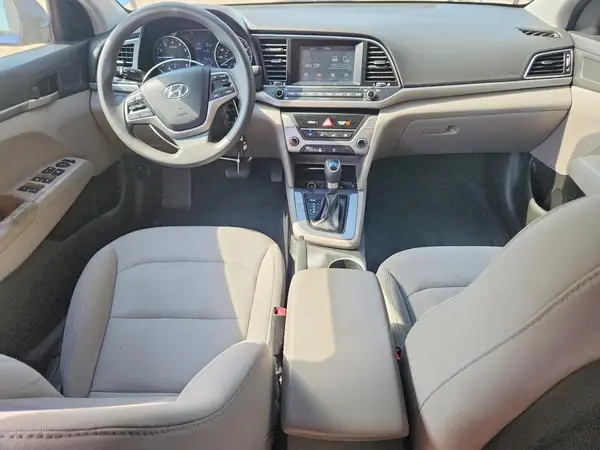 5NPD74LF9JH362241 2018 HYUNDAI ELANTRA - Image 8