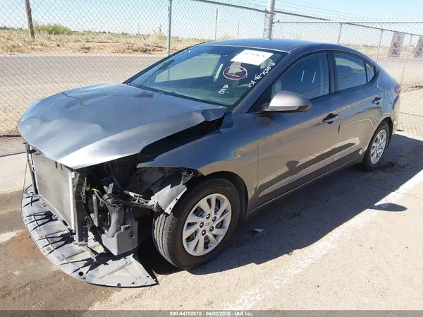 5NPD74LF9JH371120 2018 HYUNDAI ELANTRA - Image 2