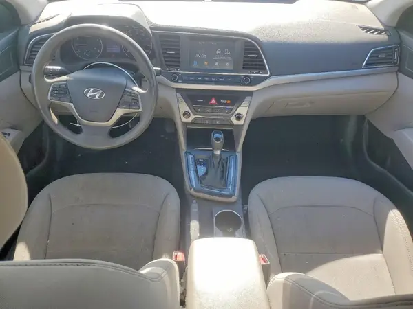 5NPD74LF9JH372848 2018 HYUNDAI ELANTRA - Image 8