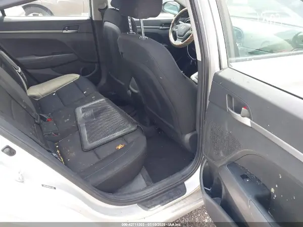 5NPD74LF9JH377399 2018 HYUNDAI ELANTRA - Image 8
