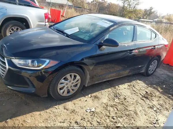 5NPD74LF9JH386409 2018 HYUNDAI ELANTRA - Image 2