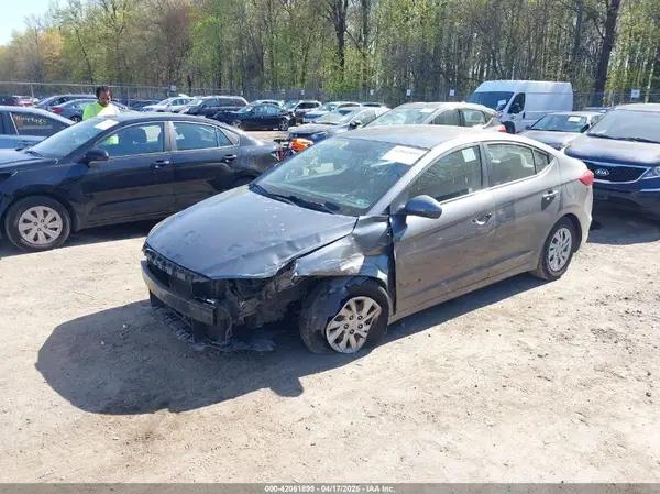 5NPD74LF9JH391321 2018 HYUNDAI ELANTRA - Image 2