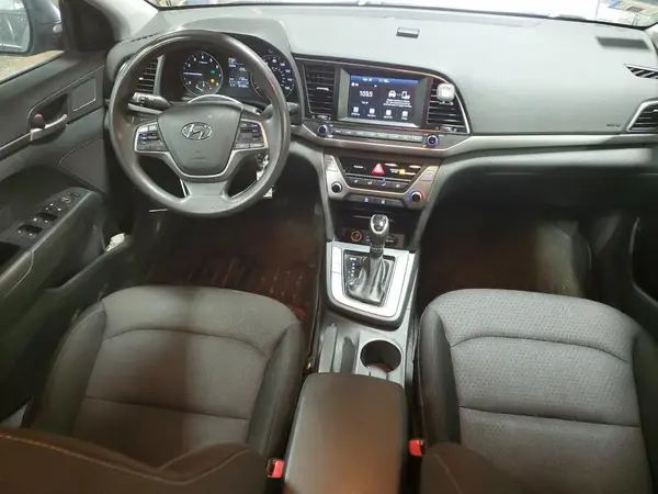 5NPD74LF9JH393330 2018 HYUNDAI ELANTRA - Image 8