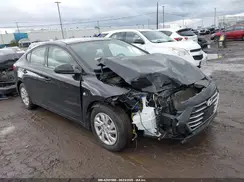 5NPD74LF9JH394915 2018 HYUNDAI ELANTRA