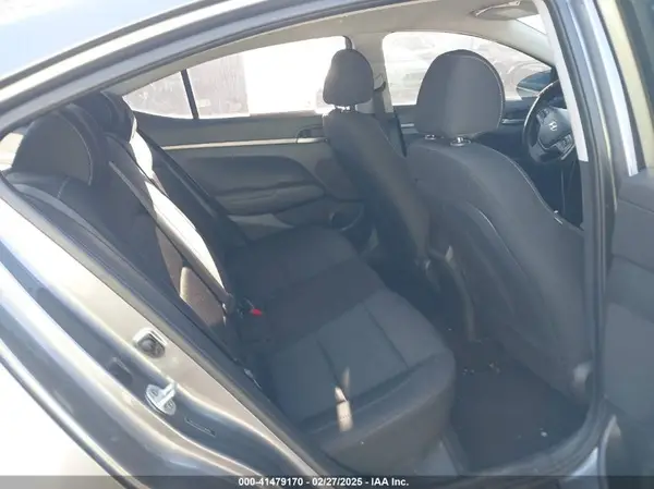 5NPD74LF9JH396096 2018 HYUNDAI ELANTRA - Image 8