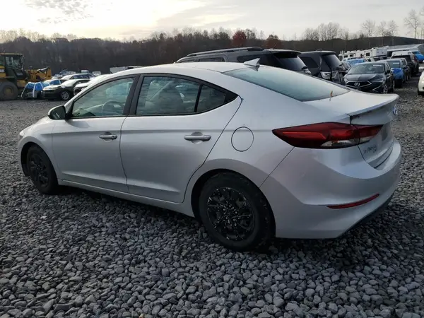 5NPD74LF9JH400194 2018 HYUNDAI ELANTRA - Image 2