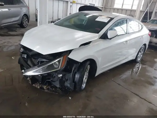 5NPD74LF9KH405378 2019 HYUNDAI ELANTRA - Image 2