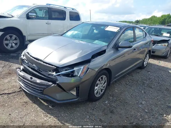 5NPD74LF9KH410290 2019 HYUNDAI ELANTRA - Image 2