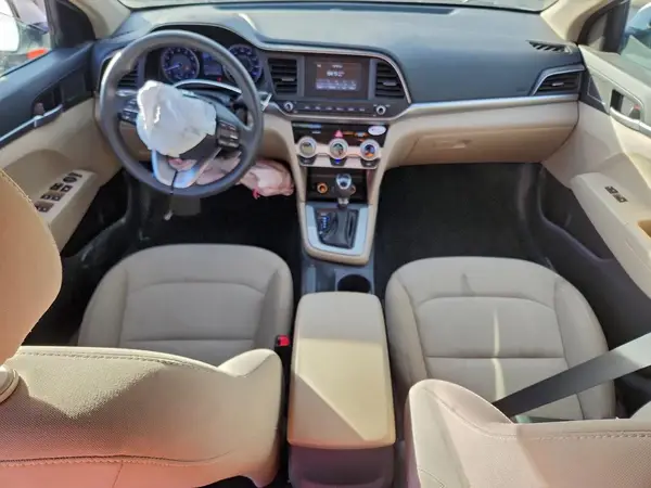 5NPD74LF9KH417126 2019 HYUNDAI ELANTRA - Image 8