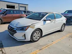 5NPD74LF9KH423282 2019 HYUNDAI ELANTRA