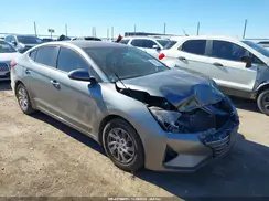 5NPD74LF9KH430975 2019 HYUNDAI ELANTRA