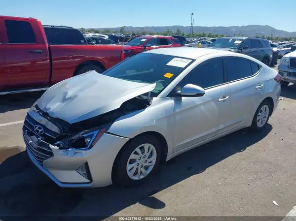 5NPD74LF9KH431785 2019 HYUNDAI ELANTRA - Image 2