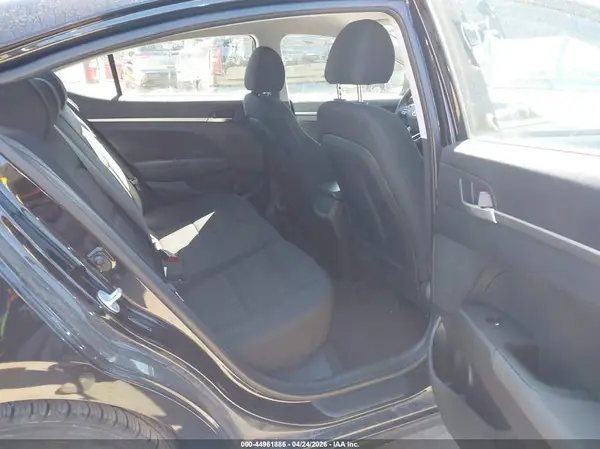 5NPD74LF9KH441684 2019 HYUNDAI ELANTRA - Image 8