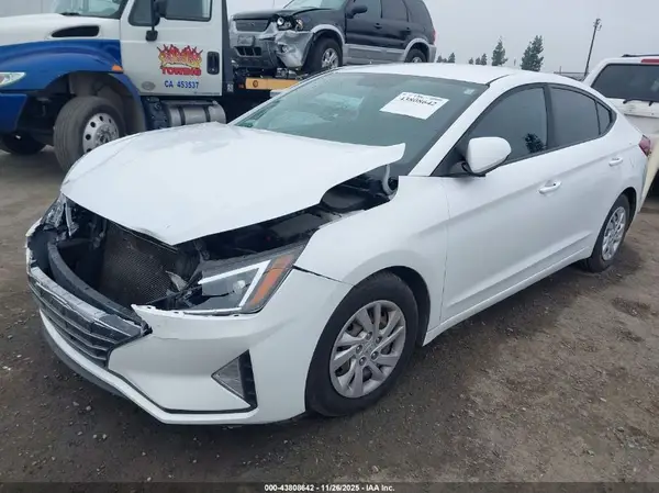 5NPD74LF9KH451678 2019 HYUNDAI ELANTRA - Image 2
