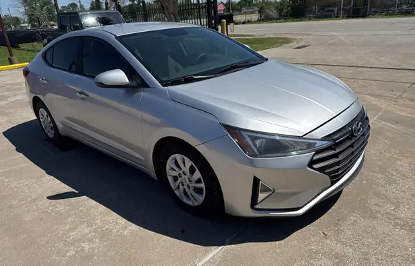 5NPD74LF9KH46205 2019 HYUNDAI ELANTRA - Image 1