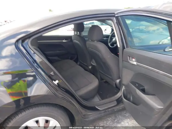 5NPD74LF9KH467394 2019 HYUNDAI ELANTRA - Image 8