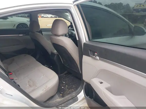 5NPD74LF9KH469629 2019 HYUNDAI ELANTRA - Image 8