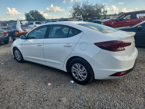 5NPD74LF9KH474569 2019 HYUNDAI ELANTRA - Image 2