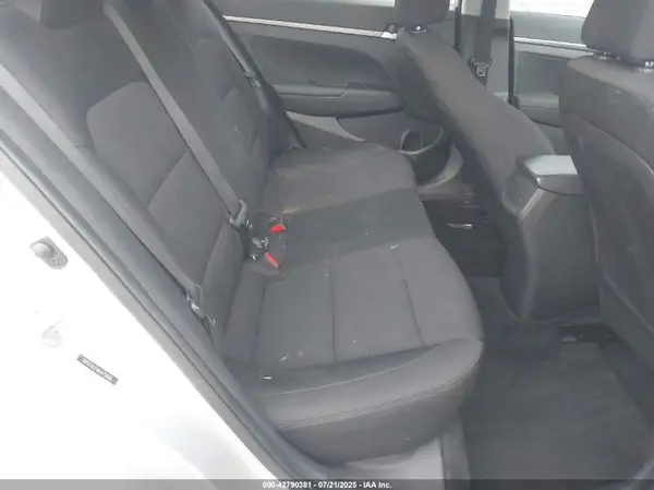 5NPD74LF9KH475608 2019 HYUNDAI ELANTRA - Image 8