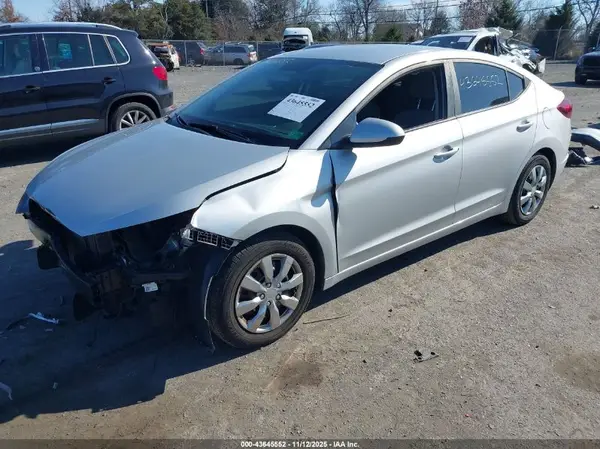 5NPD74LF9KH477293 2019 HYUNDAI ELANTRA - Image 2