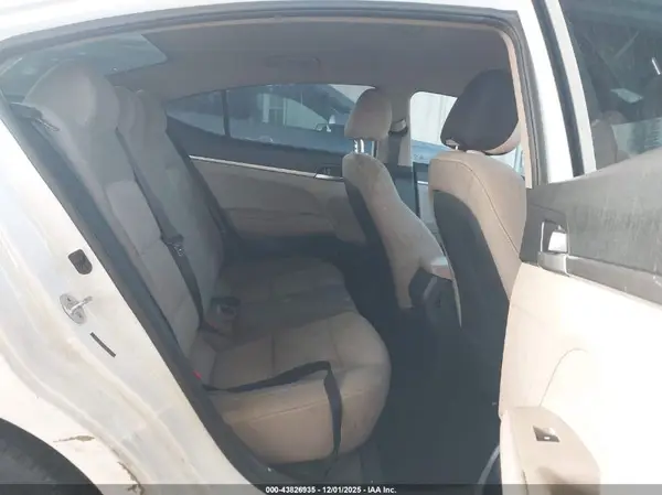 5NPD74LF9KH481375 2019 HYUNDAI ELANTRA - Image 8