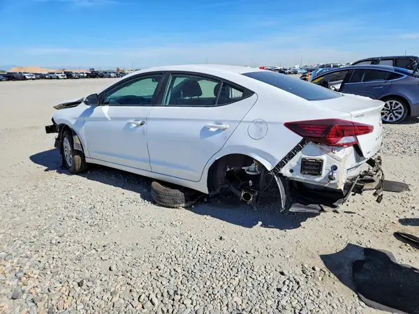 5NPD74LF9KH485121 2019 HYUNDAI ELANTRA - Image 2