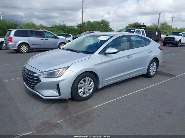 5NPD74LF9KH486169 2019 HYUNDAI ELANTRA - Image 2