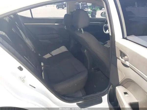 5NPD74LF9KH486818 2019 HYUNDAI ELANTRA - Image 8