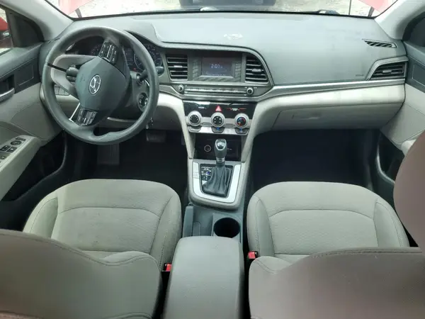 5NPD74LF9KH487225 2019 HYUNDAI ELANTRA - Image 8