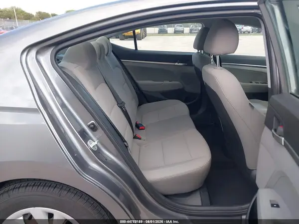 5NPD74LF9KH490674 2019 HYUNDAI ELANTRA - Image 8