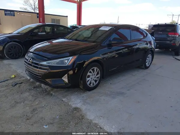 5NPD74LF9KH496233 2019 HYUNDAI ELANTRA - Image 2