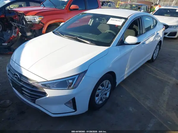 5NPD74LF9LH519446 2020 HYUNDAI ELANTRA - Image 2