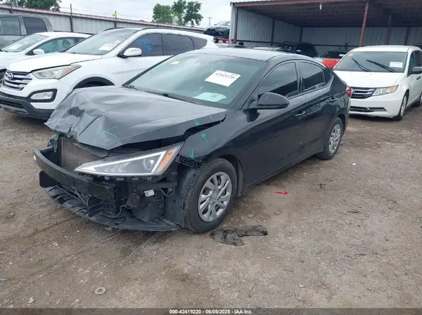 5NPD74LF9LH519768 2020 HYUNDAI ELANTRA - Image 2