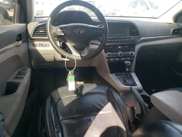 5NPD74LF9LH528230 2020 HYUNDAI ELANTRA - Image 8