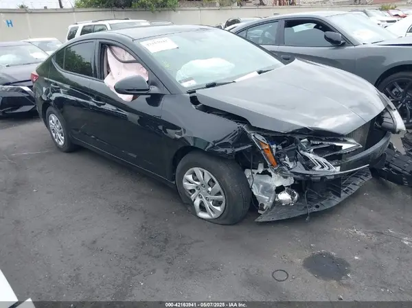 5NPD74LF9LH555671 2020 HYUNDAI ELANTRA - Image 1