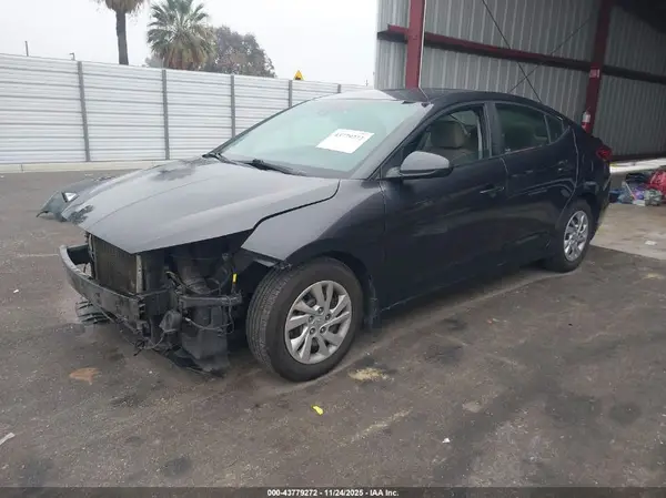 5NPD74LF9LH555721 2020 HYUNDAI ELANTRA - Image 2