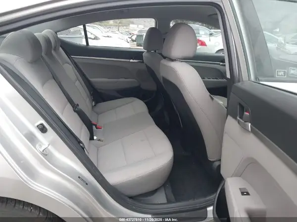 5NPD74LF9LH560918 2020 HYUNDAI ELANTRA - Image 8