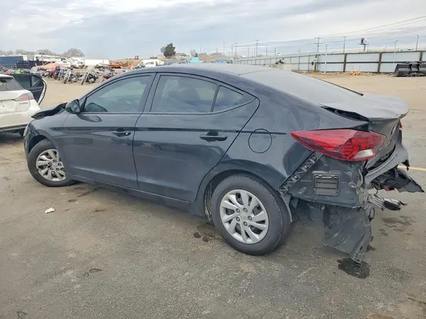 5NPD74LF9LH563575 2020 HYUNDAI ELANTRA - Image 2