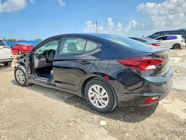 5NPD74LF9LH584460 2020 HYUNDAI ELANTRA - Image 2