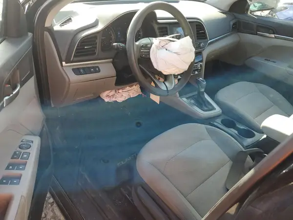 5NPD74LF9LH586080 2020 HYUNDAI ELANTRA - Image 8