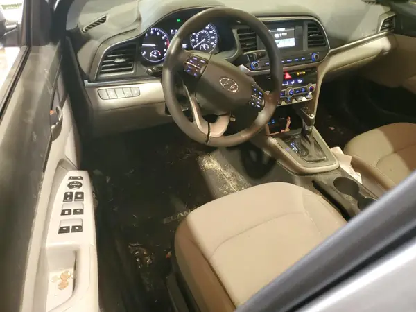5NPD74LF9LH622348 2020 HYUNDAI ELANTRA - Image 8