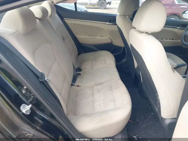 5NPD74LFXHH048138 2017 HYUNDAI ELANTRA - Image 8
