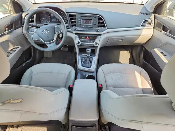 5NPD74LFXHH050357 2017 HYUNDAI ELANTRA - Image 8