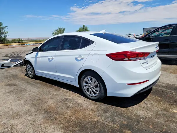 5NPD74LFXHH052836 2017 HYUNDAI ELANTRA - Image 2