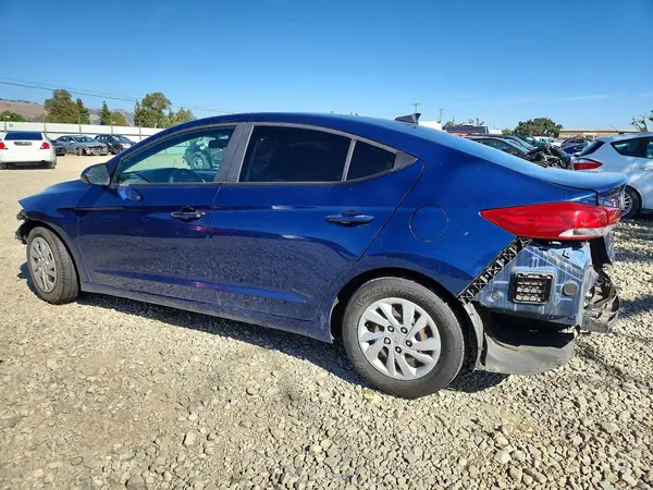 5NPD74LFXHH075162 2017 HYUNDAI ELANTRA - Image 2
