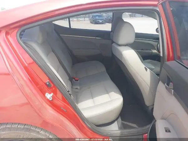 5NPD74LFXHH081091 2017 HYUNDAI ELANTRA - Image 8