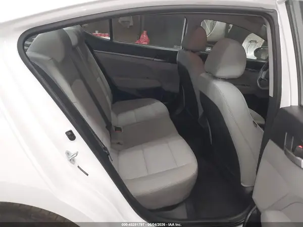 5NPD74LFXHH092141 2017 HYUNDAI ELANTRA - Image 8