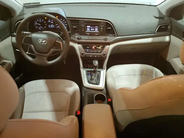 5NPD74LFXHH097677 2017 HYUNDAI ELANTRA - Image 8