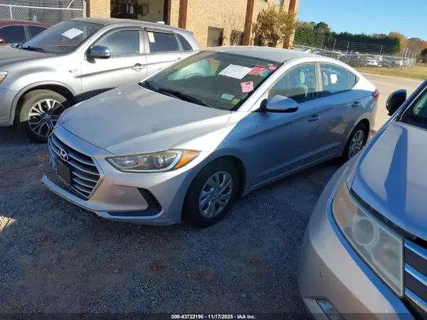 5NPD74LFXHH099722 2017 HYUNDAI ELANTRA - Image 2