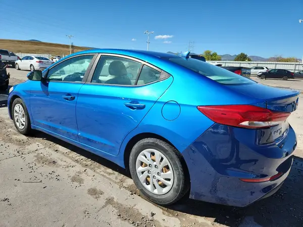 5NPD74LFXHH101078 2017 HYUNDAI ELANTRA - Image 2